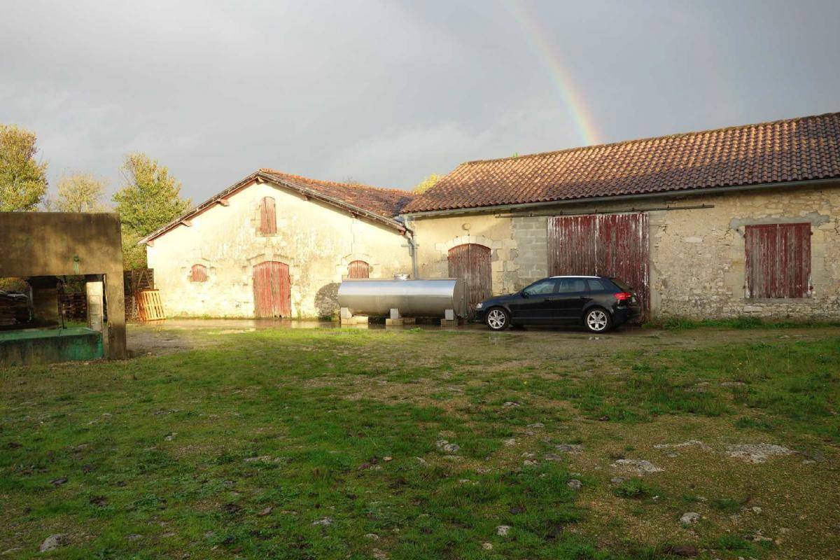 Achat maison 3 pièces 122 m2 33390 proche Blaye IMMOBILIERE  